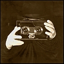 Názov súboru=Autoportret.jpg
Veľkosť súboru=349KB
Veľkosť=1365x1365
Dátum pridania=04. Apríl 2014 Autoportret.jpg
